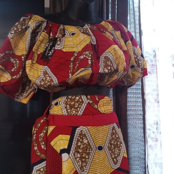 Vibrant Dashiki Two-Piece Outfit. - Picture 1 of 2